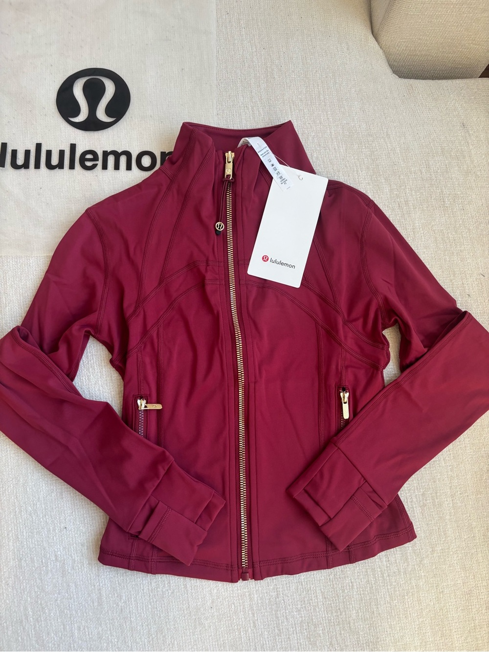lululemon athletica Women's Burgundy define cropped Jacket